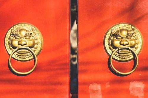 娱乐吃瓜酱一块钱金饰,揭秘吃瓜酱的神秘魅力  第2张